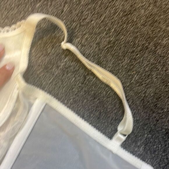 Vintage Oscar de la Renta bustier bra - Picture 9 of 10